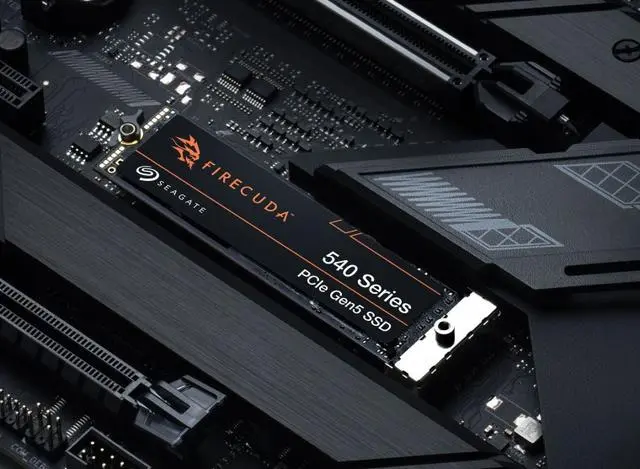 希捷推出 FireCuda 540 PCIe Gen5 固态硬盘，读写速度10000 MB/s